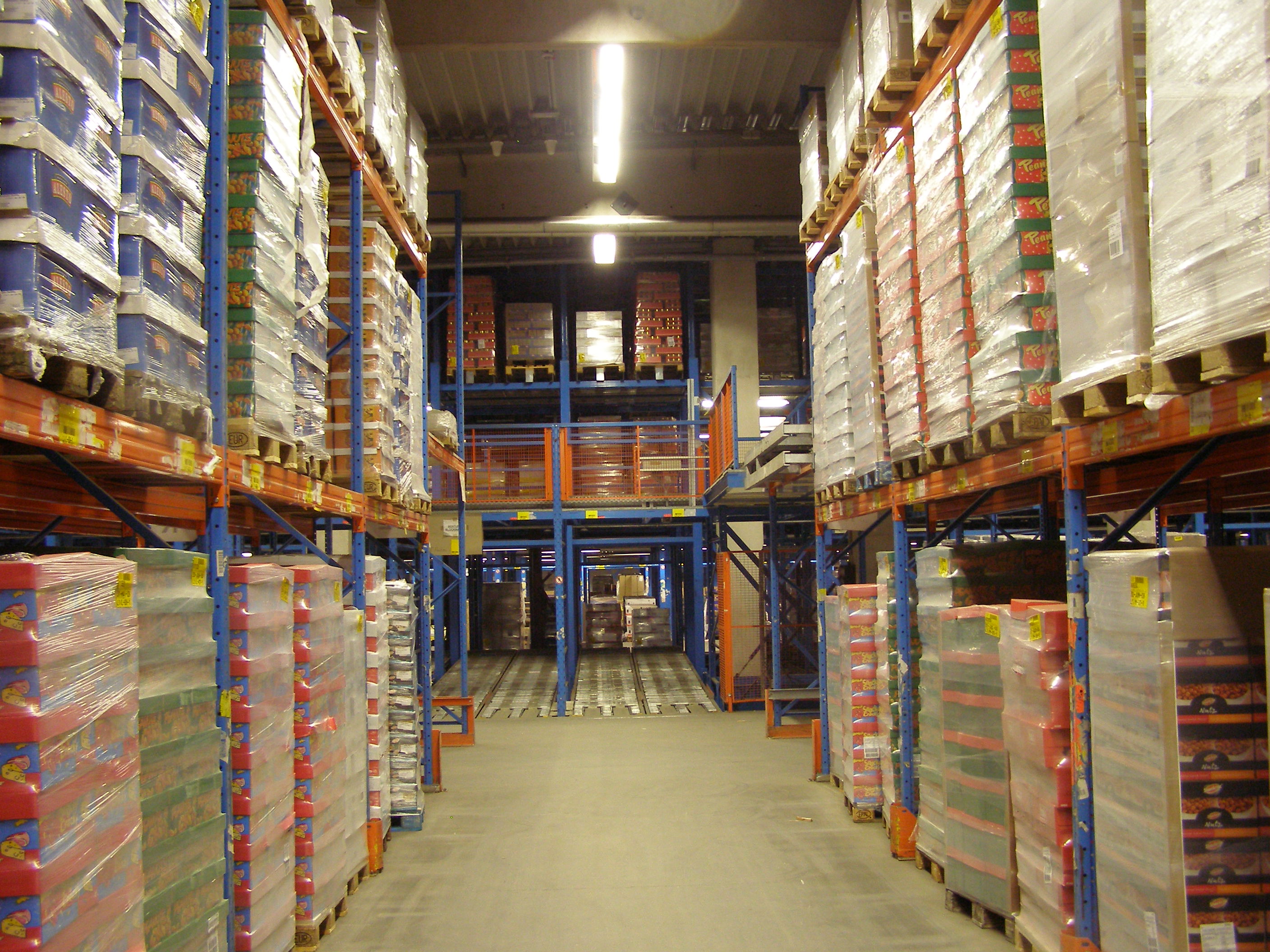 WLAN coverage in cold storage logistics